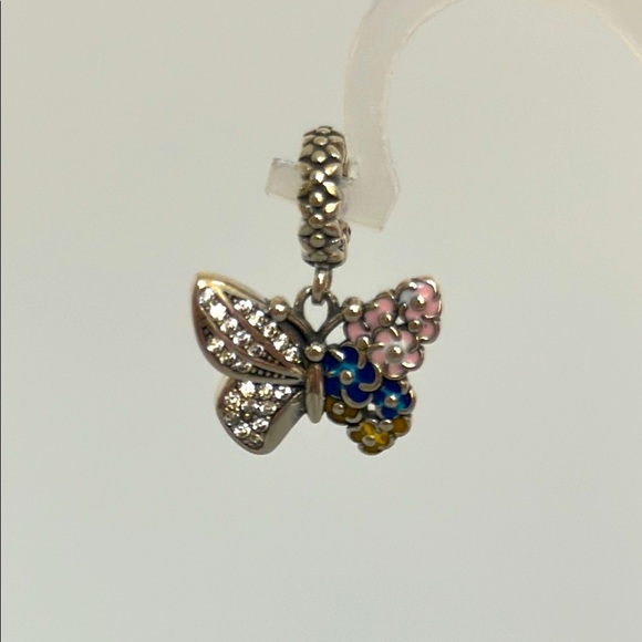 Pandora Butterfly 🦋 charm - Picture 1 of 4